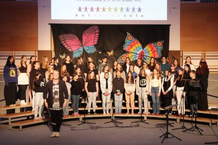 Območna revija otroških in mladinskih pevskih zborov občin Kamnik in Komenda (35)